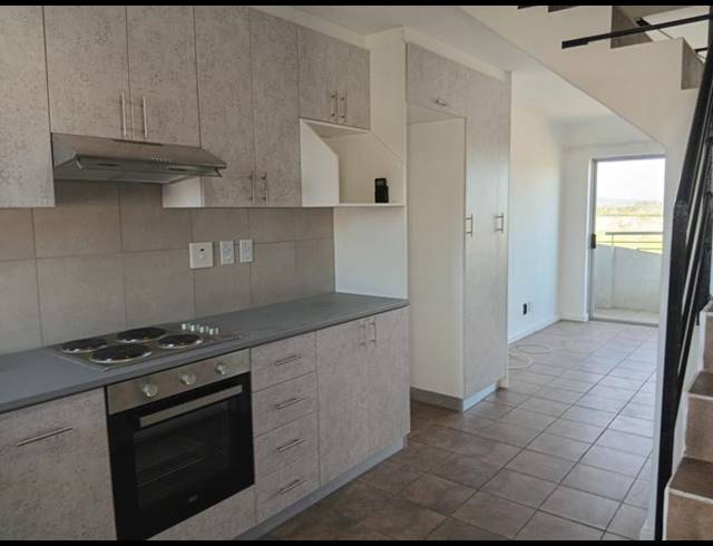2 BEDROOM PROPERTY TO RENT IN UITZICHT